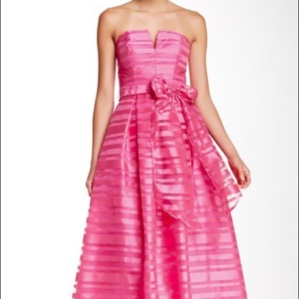 Marina size 0 pink dress strapless split neck